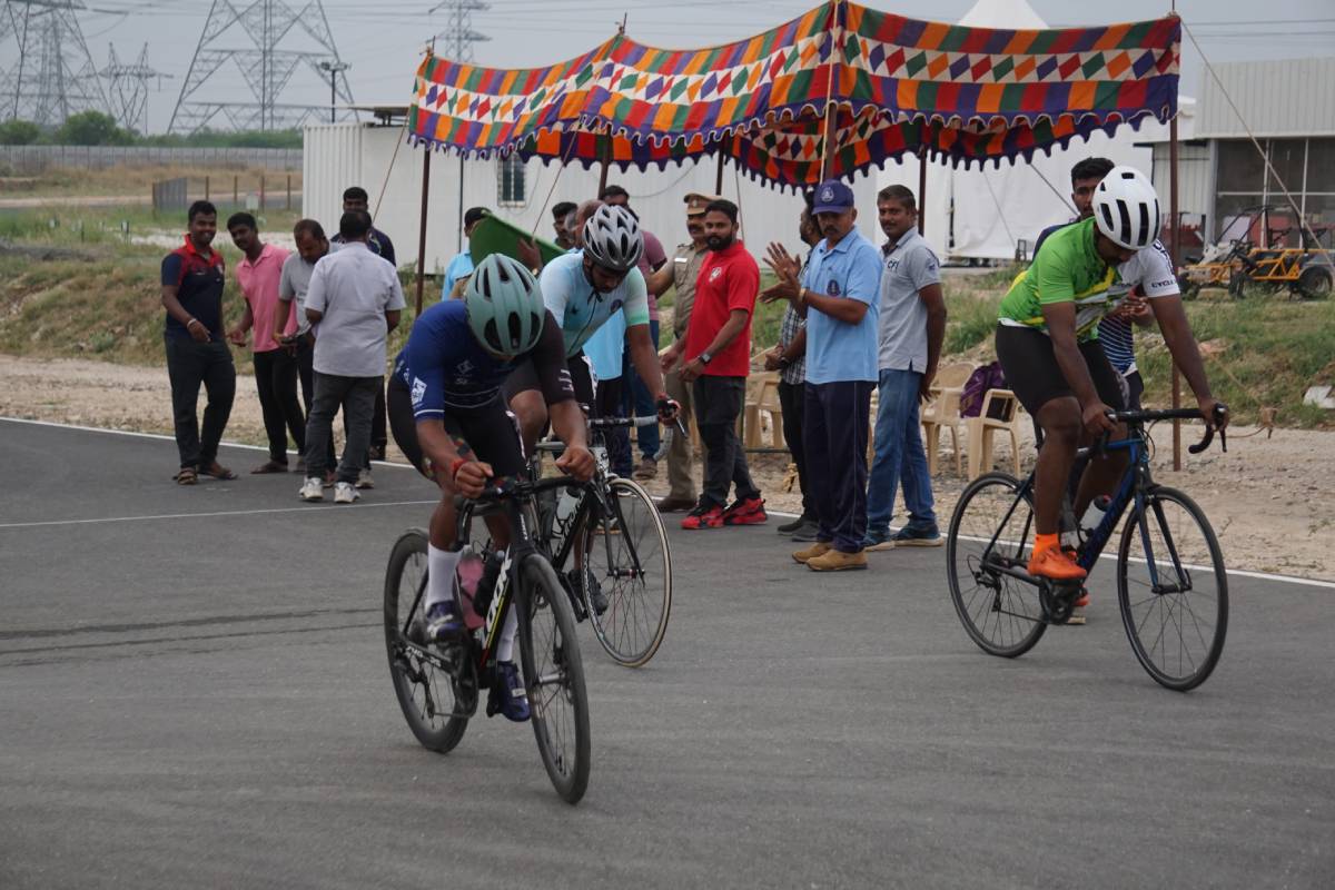WDF Motorsports Supports Tamil Nadu State Police Cycling Team-5